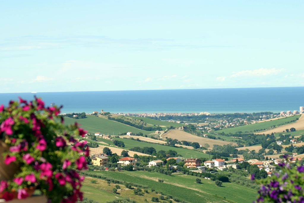 B&B Le Terrazze Φέρμο Εξωτερικό φωτογραφία